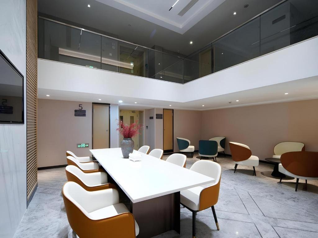 Jinjiang Inn Shanghai Lujiazui Экстерьер фото